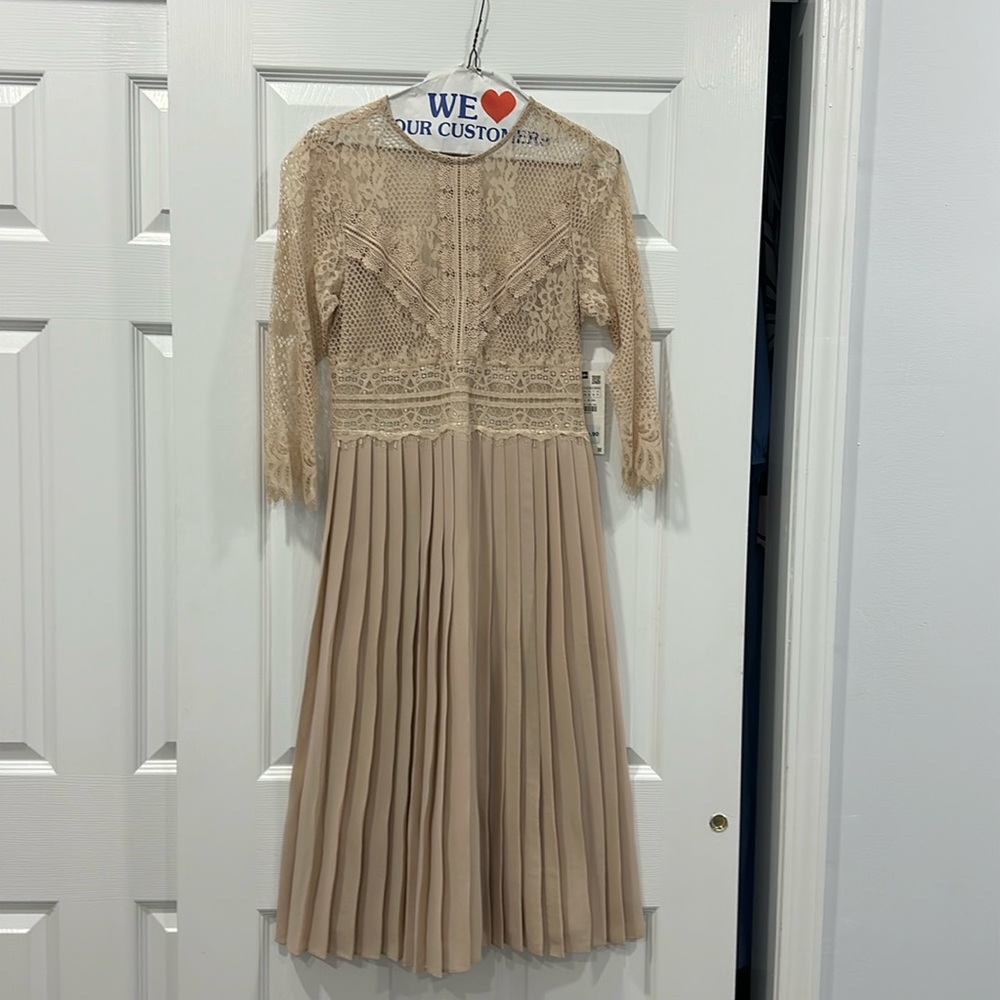 Zara beige lace dress size small